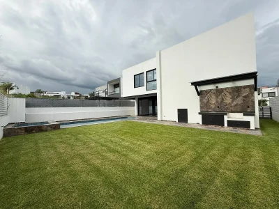 🏡✨ RESIDENCIA DE LUJO CON ALBERCA Y JACUZZI EN LOMAS DE COCOYOC | 4 RECÁMARAS