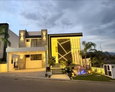 🏡✨ RESIDENCIA DE LUJO CON ALBERCA Y JACUZZI EN LOMAS DE COCOYOC | 619 m² DE CONSTRUCCIÓN